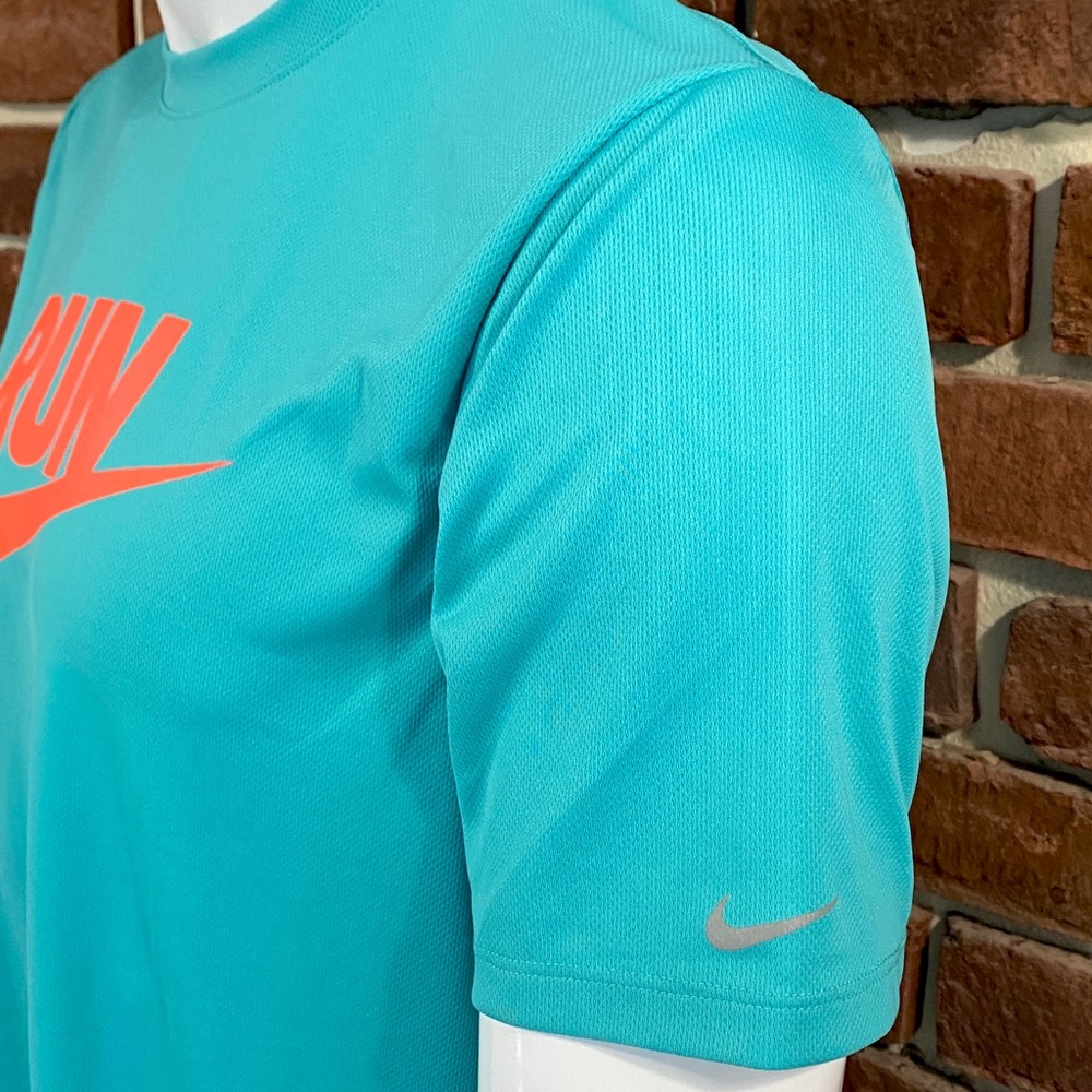 Nike Dri-Fit Shirt - Picture 3 of 5